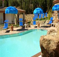 Residence Bouganvillage e Le Vele Budoni